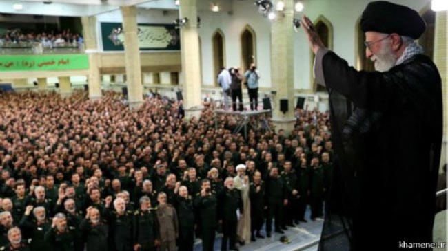 آیت الله خامنه ای: مذاکره با آمریکا ممنوع است